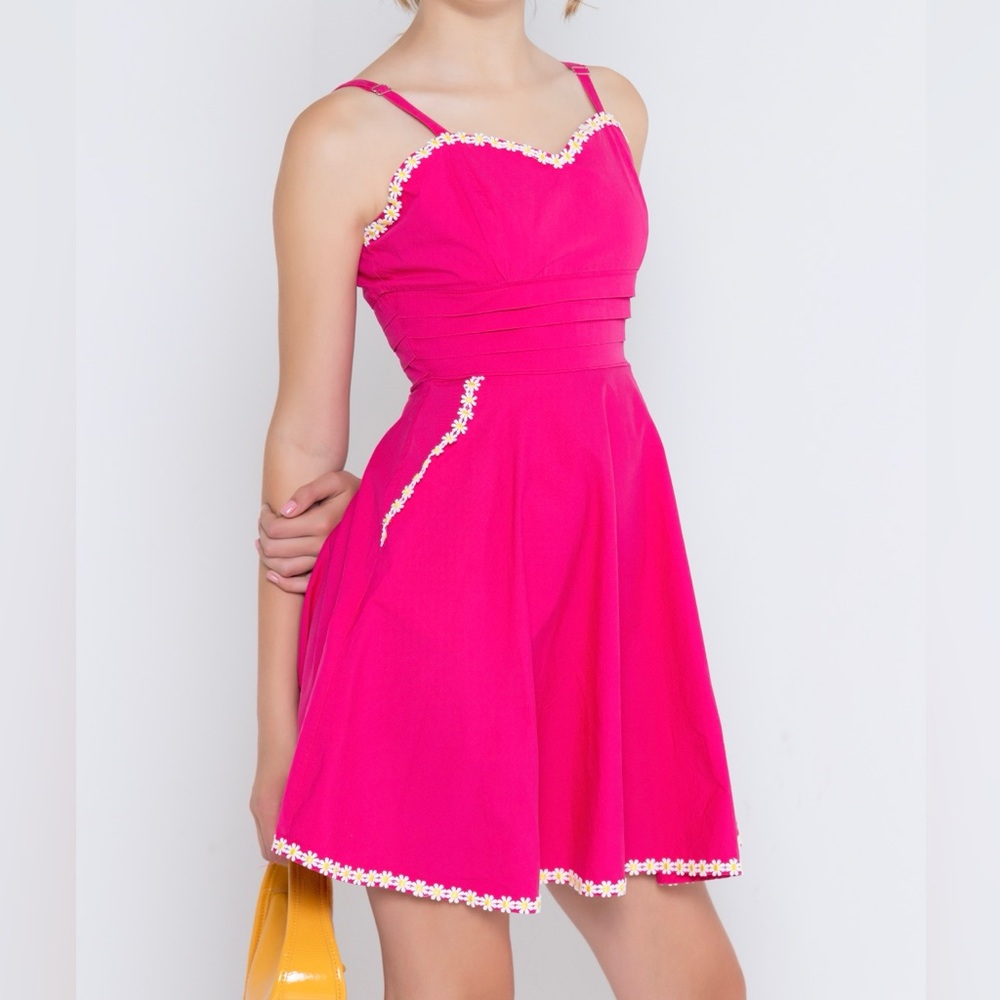 Unique Vintage Fuchsia XS Dress with Floral Accents